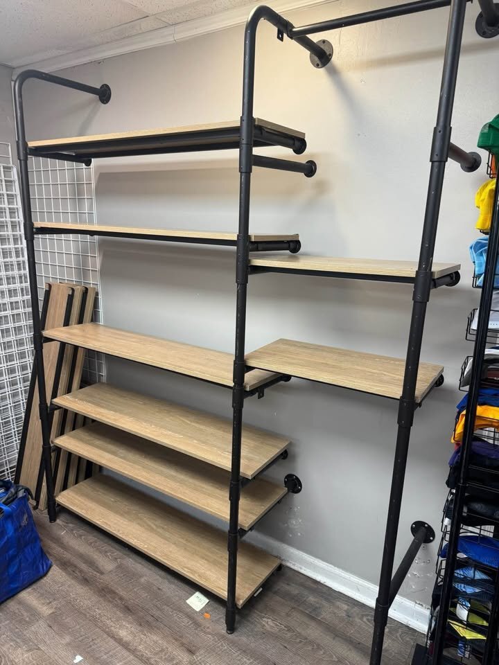 Boutique Vintage Full Outrigger Display System Kit #2 – Shelf-Heavy Retail Package