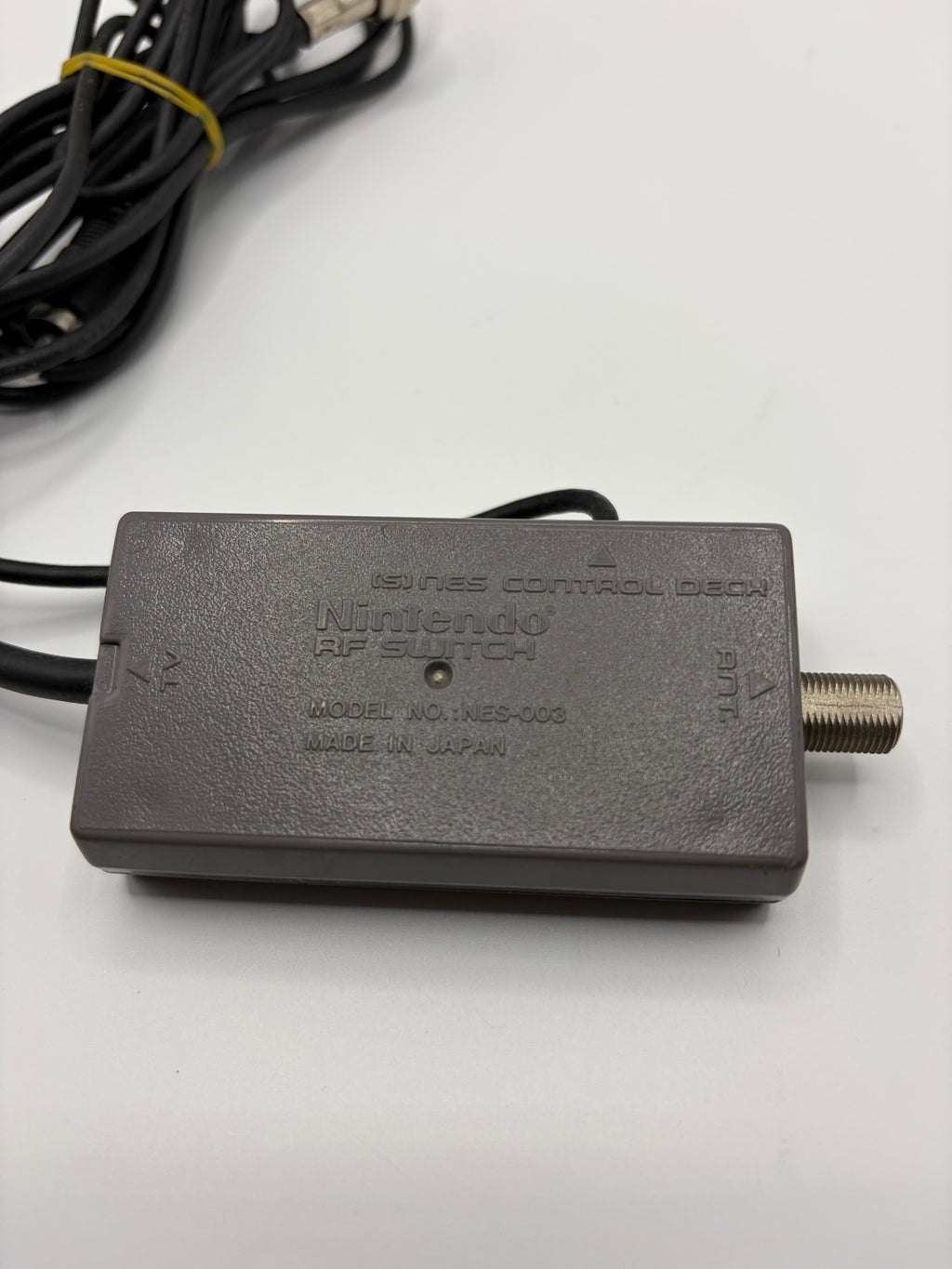Vintage Nintendo NES RF Switch TV Adapter OEM Gray Coax Cable