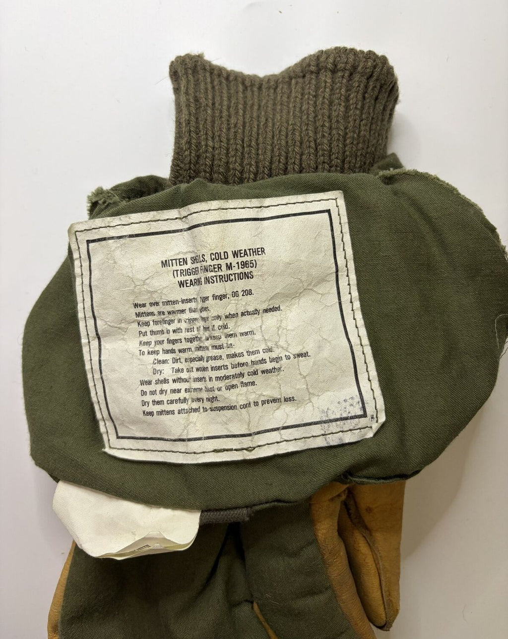 USGI M-1965 Trigger Finger Cold Weather Mitten Shells Liners Large 1983
